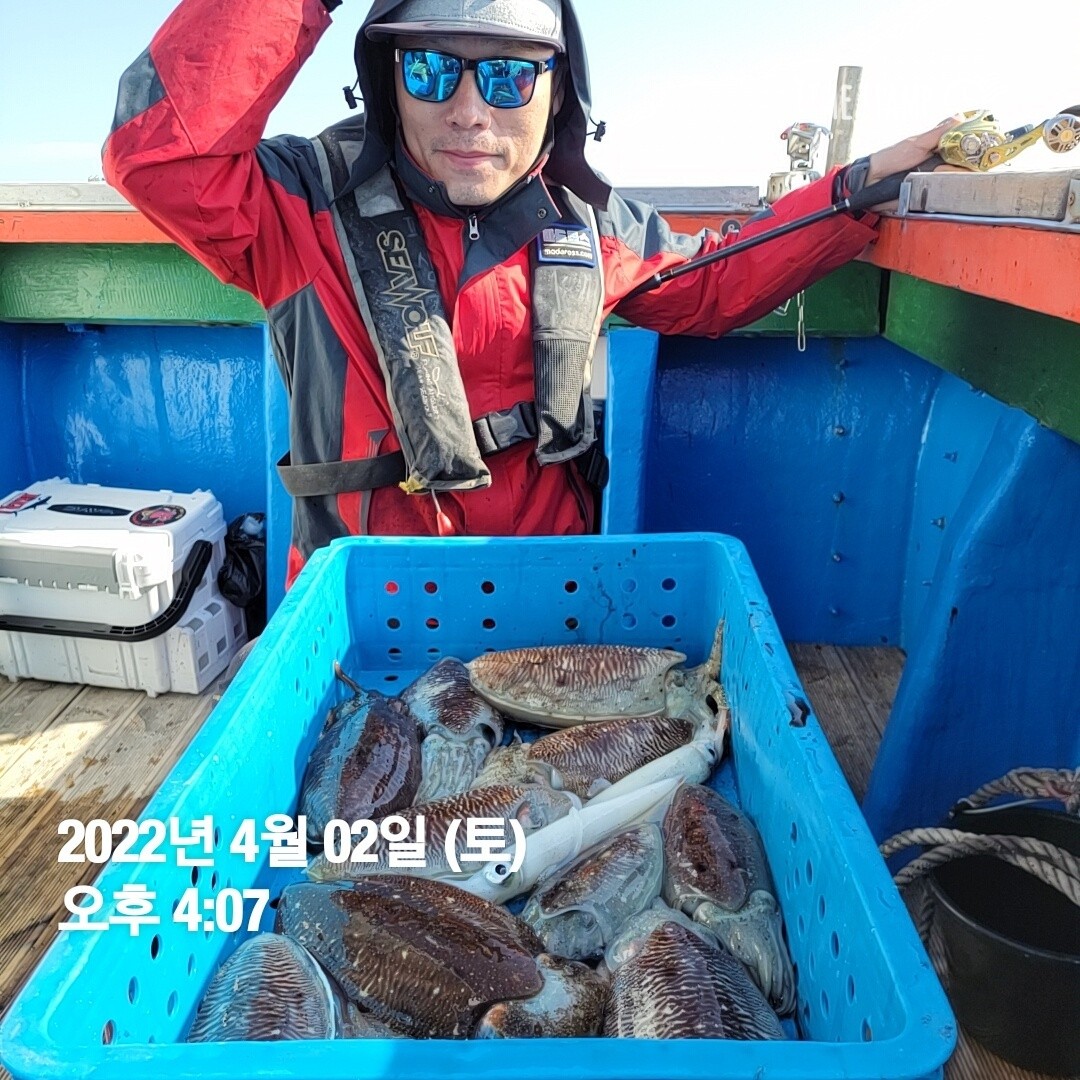 o_1fvmj1p921c7r60p1u878d4115612.jpg