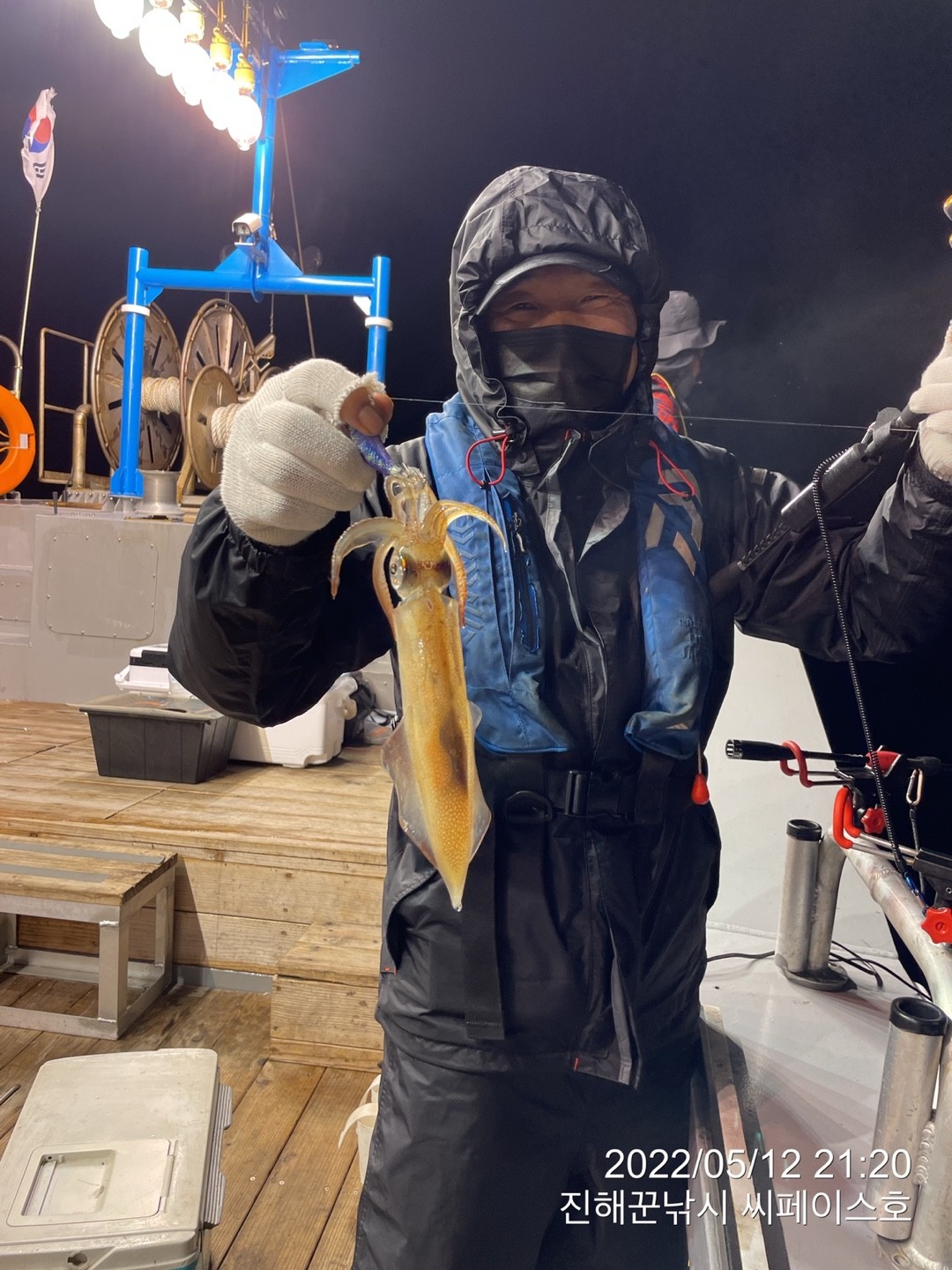 o_1g2tj28oeg0nuoi7mueal1m9018.jpg